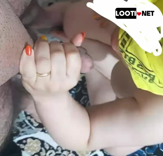کلیپ زوج زنش براش ساک میزنه