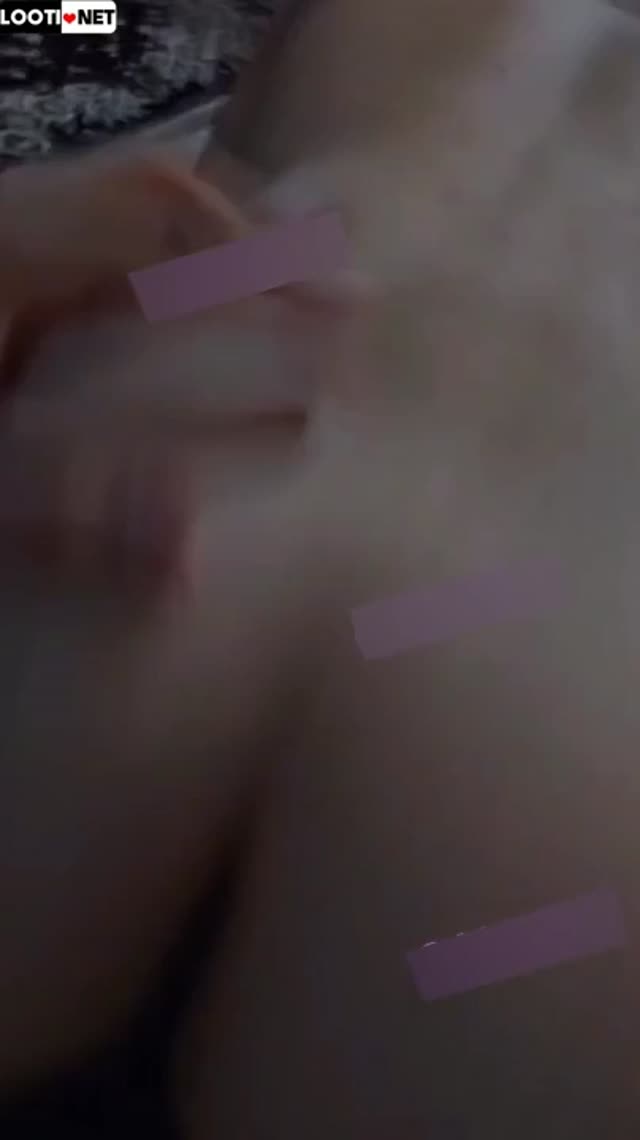 رو کیرش سواری میره