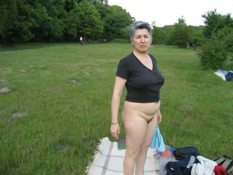 عکس سکسی زن های میانسال و مسن ایرانی