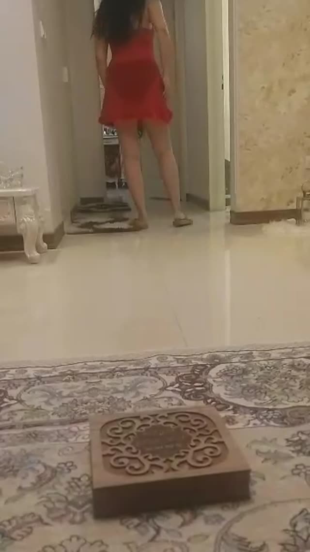 حمام کردن و نمایش سکسی همسر بی غیرت از زنش پارت هفتم