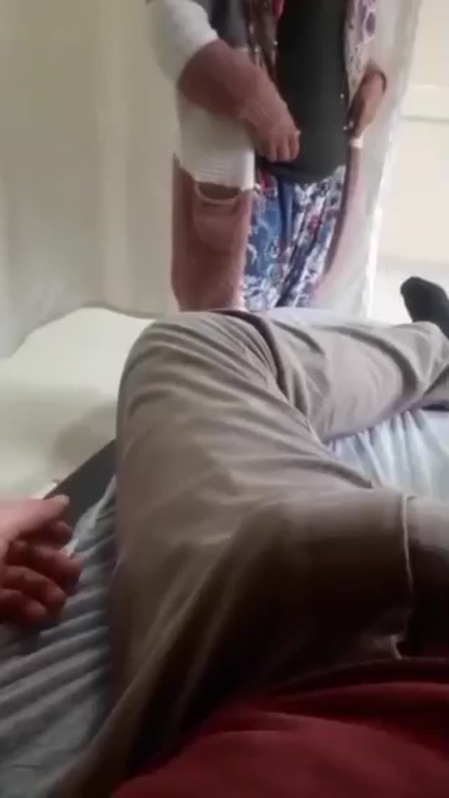 نمایش کص و کون از مامان سن بالا