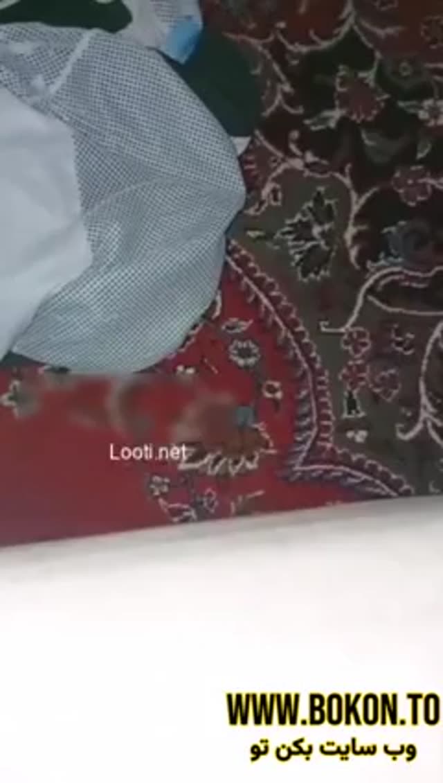 یواشکی از کوس کردن رفیقش فیلم گرفته شلاقی تو کوسش تلمبه میزنه.mp4