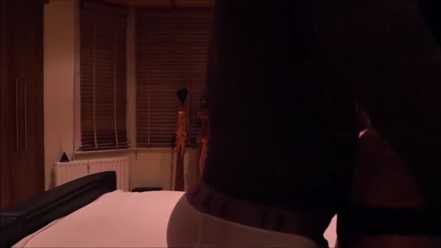 Wife cums hard with black bull