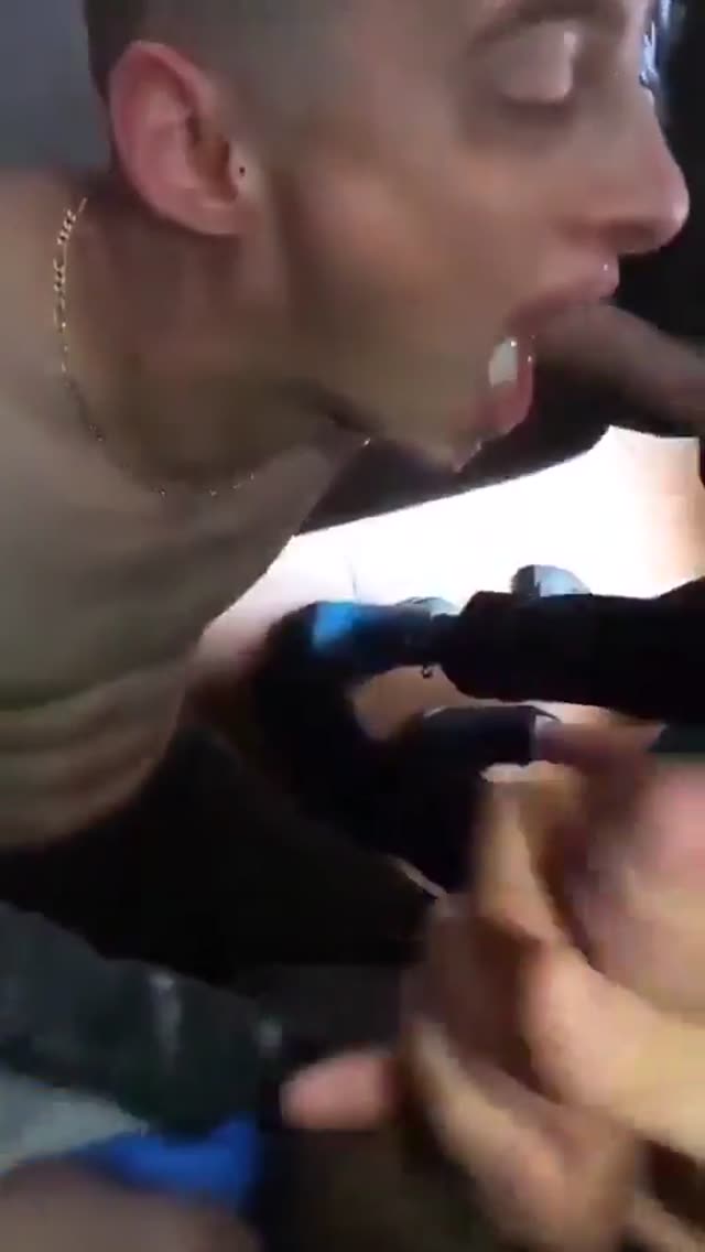 🍓 فقط جوری که کونیامون تشنه آبِ کیرن