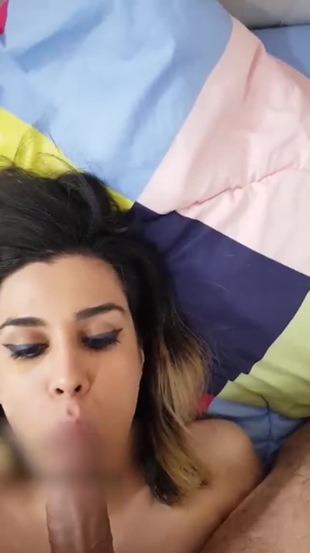 کلیپ ساک زدن حرفه ای الناز رو تخت