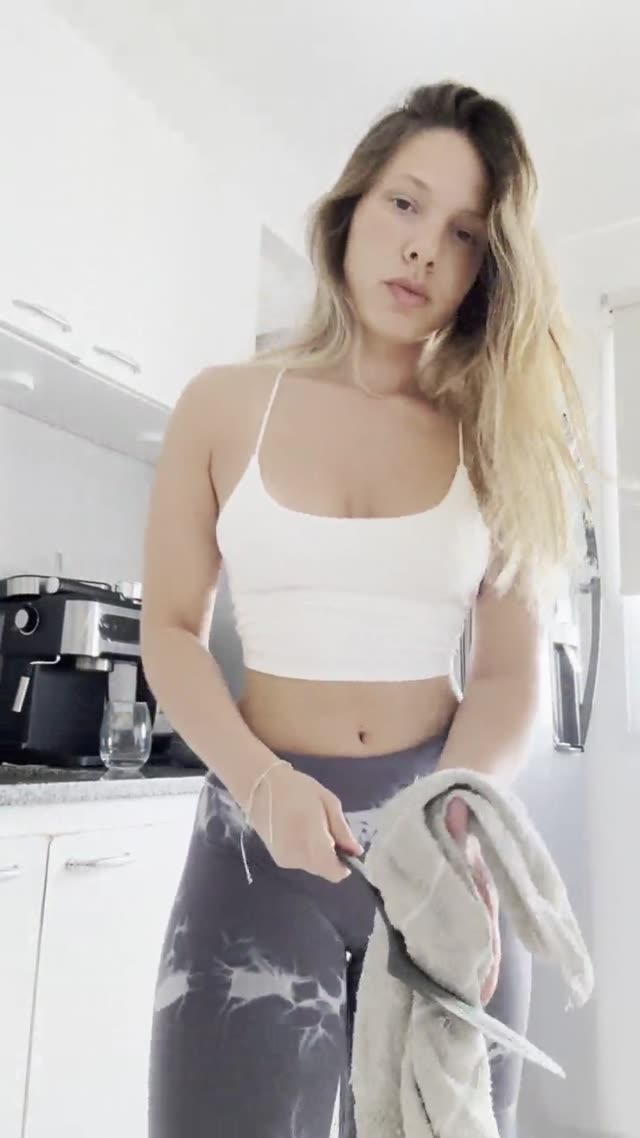 ♡ کون های رنگی رنگی با طعم توت فرنگی ♥️😍🍓