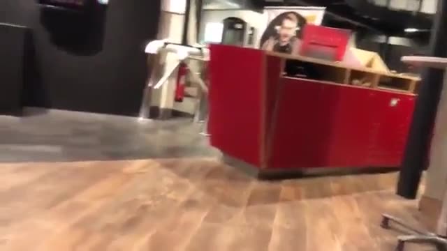 Asian sucks big cock at the gym