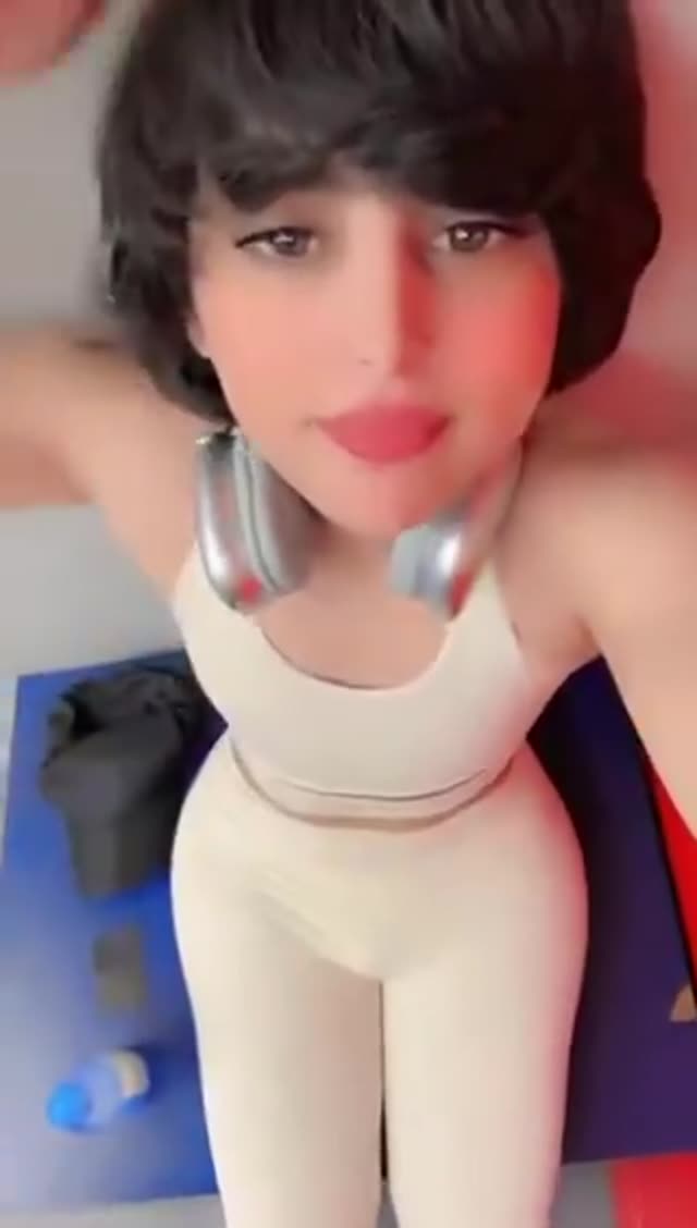 Femboy arab😈🍑😋