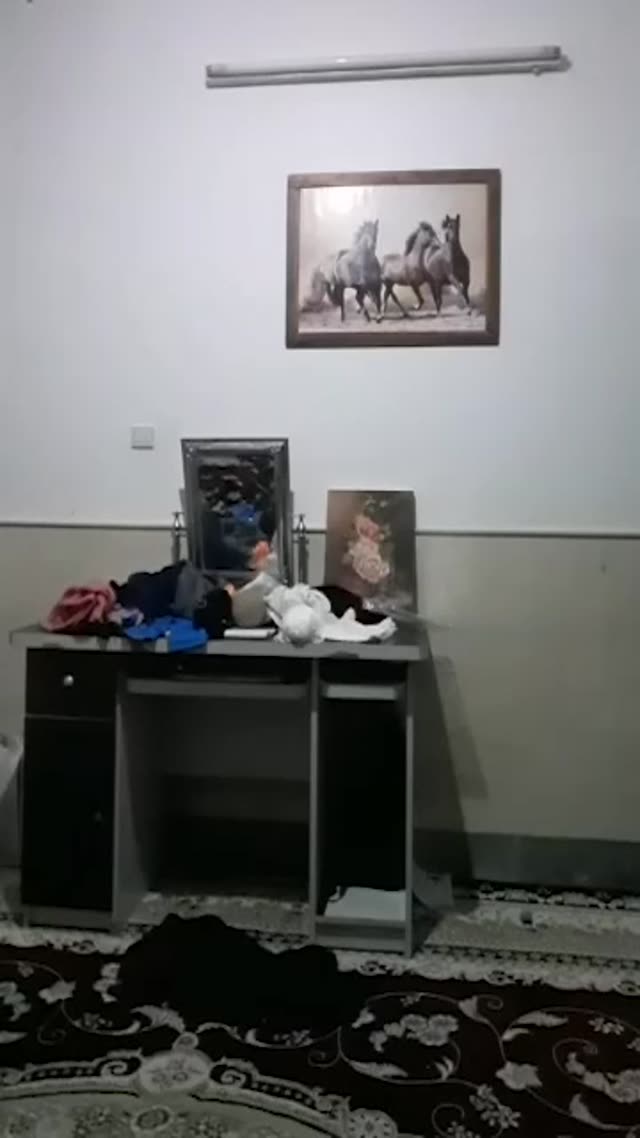 مخفی از دختر ایرانی