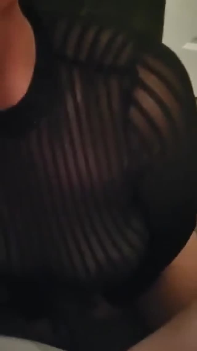 Milf loves dick in her mouth