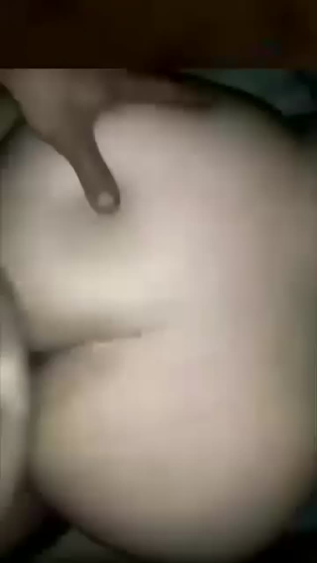 سکسم با زن همسایه نظرتون چیه تا حالا تجربه داشتین زن شوهر دار؟فیلم💦👅