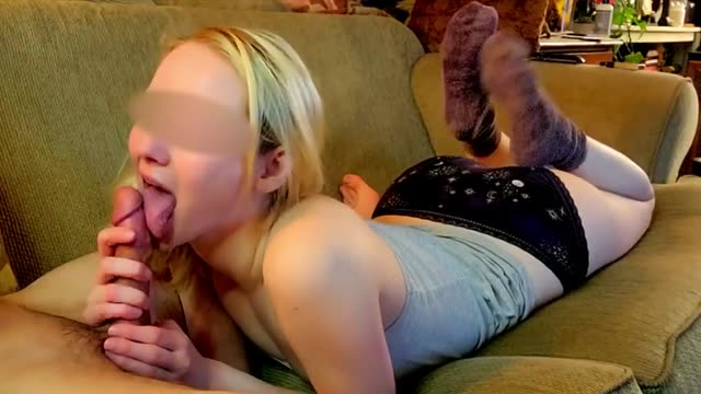 Tongue job teen