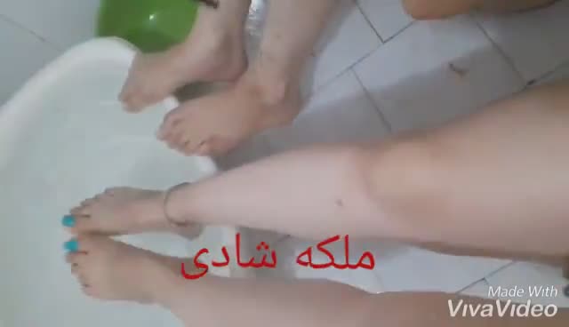 ارباب و برده و فوت فتیش دختر 18 ساله ی ایرانی قسمت دوم