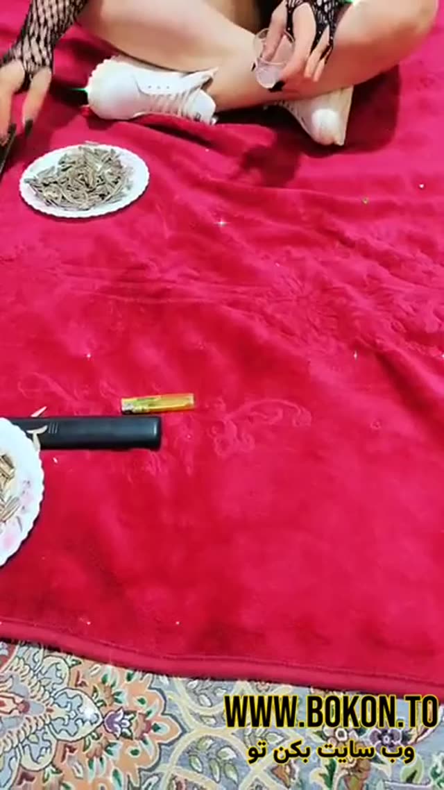 لایو سکسی کون نمایی اًرزو.mp4