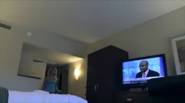 Nerdy gf with big ass gets fucked in vacation hotel
