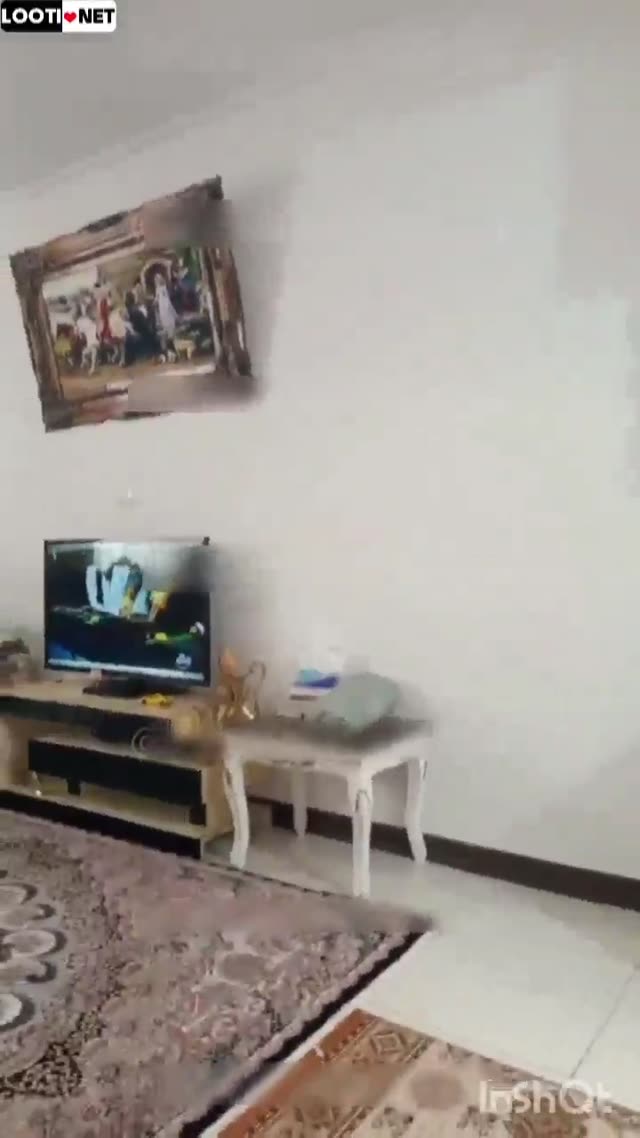 مامان وطنی کون گنده از حموم اومده برا بکنش فیلم میگیره شوهرش نمیدونه