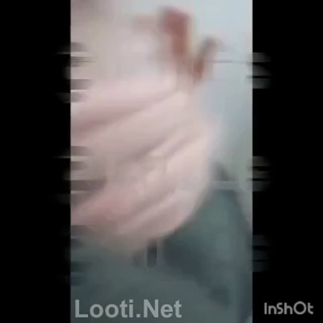 سکس از کون با خانم محجبه تو سرویس بهداشتی شرکت