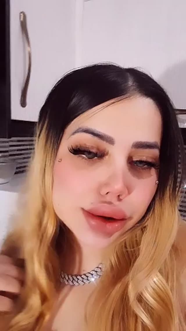 لایو دختر هات ایرانی تایم بالا