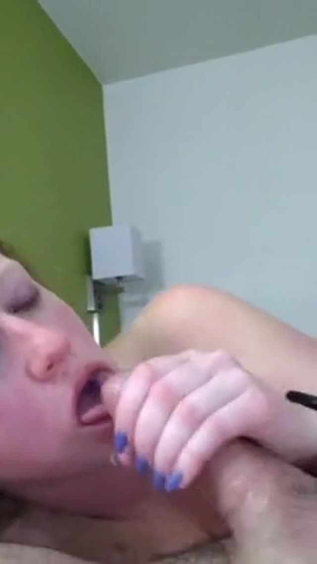 Small dick blow and swallow