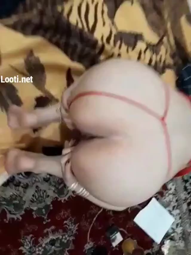 ن کون گندشو داگی از کوس میکنه صدای روی کلیپ از طرف صاحب کلیپ بوده