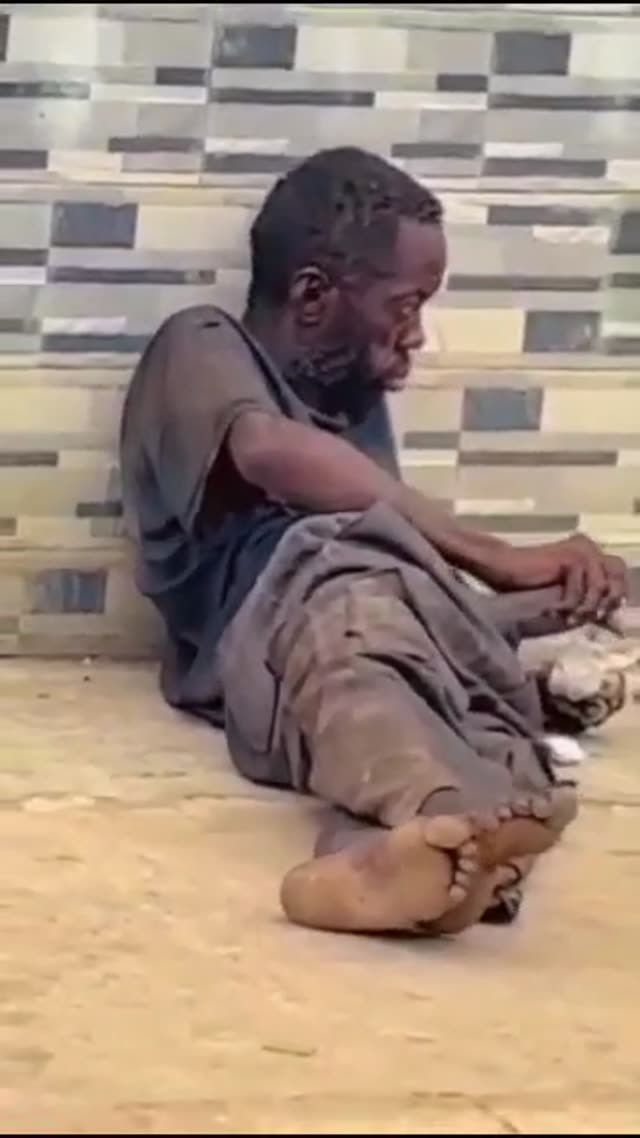 منم آن ِگدای مِسکین
