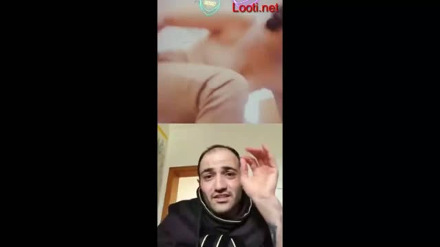 لایو دختره شلوارشو میکشه پایین