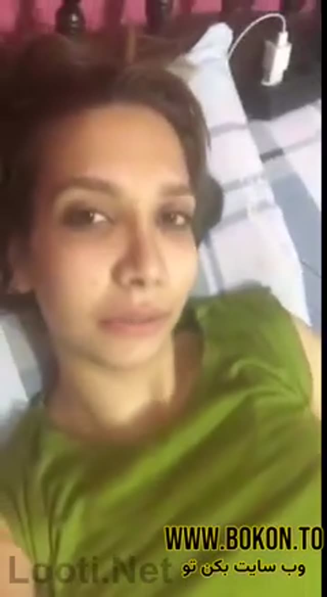 دختره از خودش فیلم گرفته.mp4