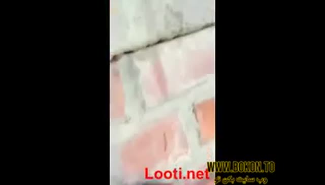سکس محجبه سکس ایستاده از کون با دوست دختر در پارک، دوربین مخفی.mp4