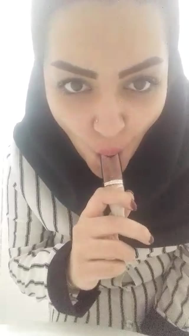ساک زدن دختر محجبه