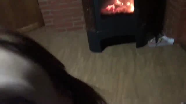 Good girl gives a nice blowjob