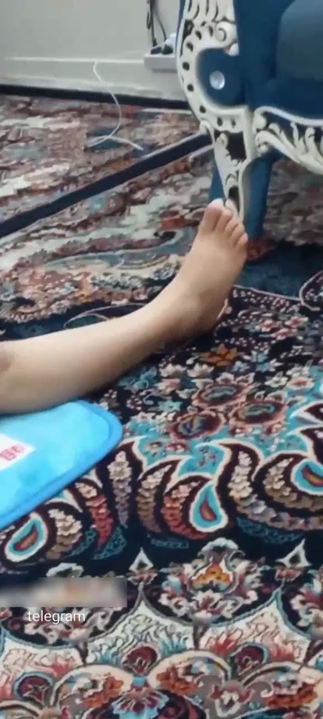 مخفی از میلف ایرانی با شورت و سوتین