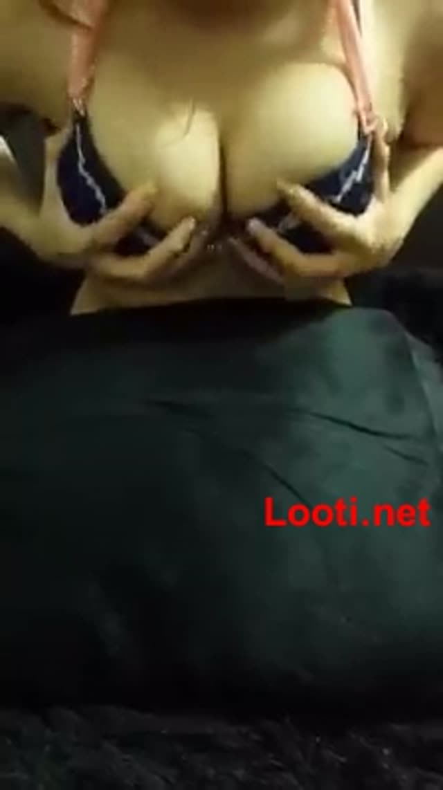 Leila Persian Chick Shows Off her Big Boobs