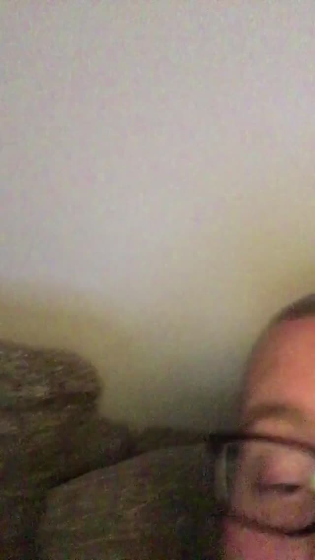 Milf loves to suck dick