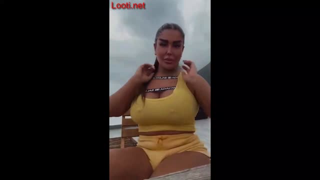 لایو دختر بدنساز ایرانی