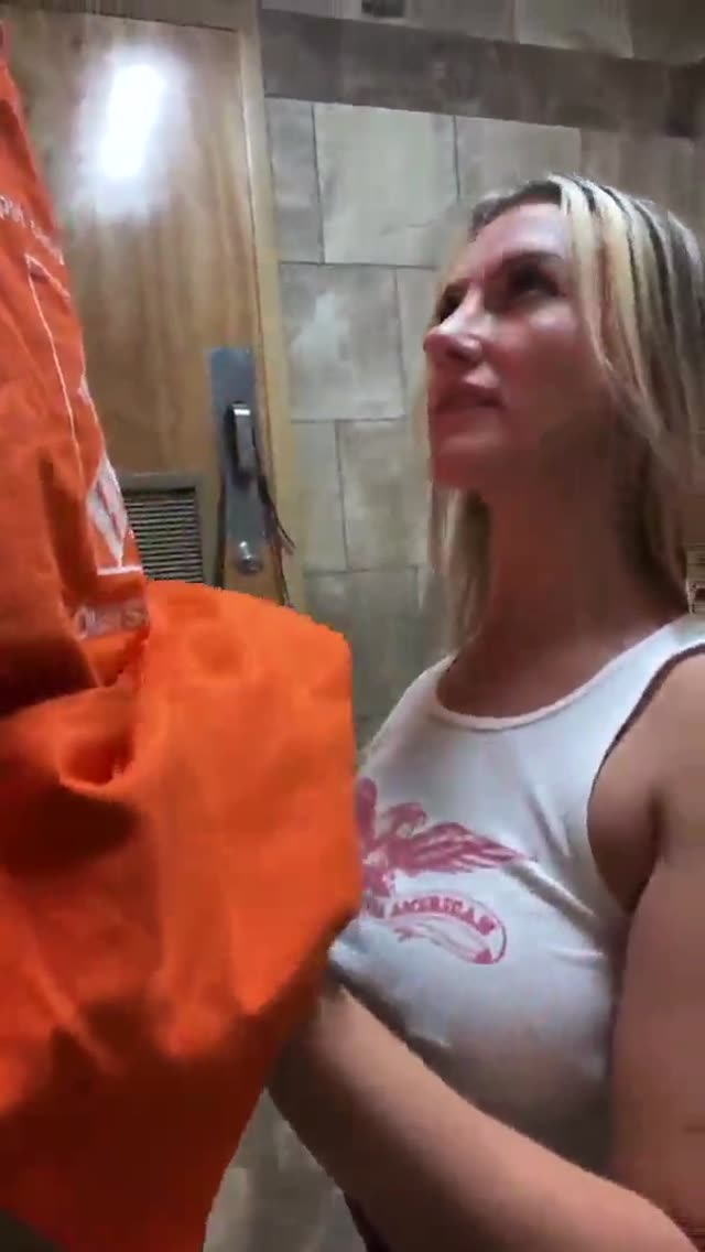 Girlfriend sucks huge cock at Home Depot