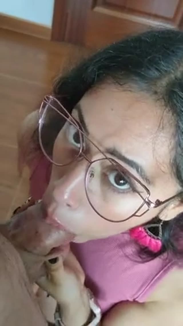 Good thing Latina is wearing glasses