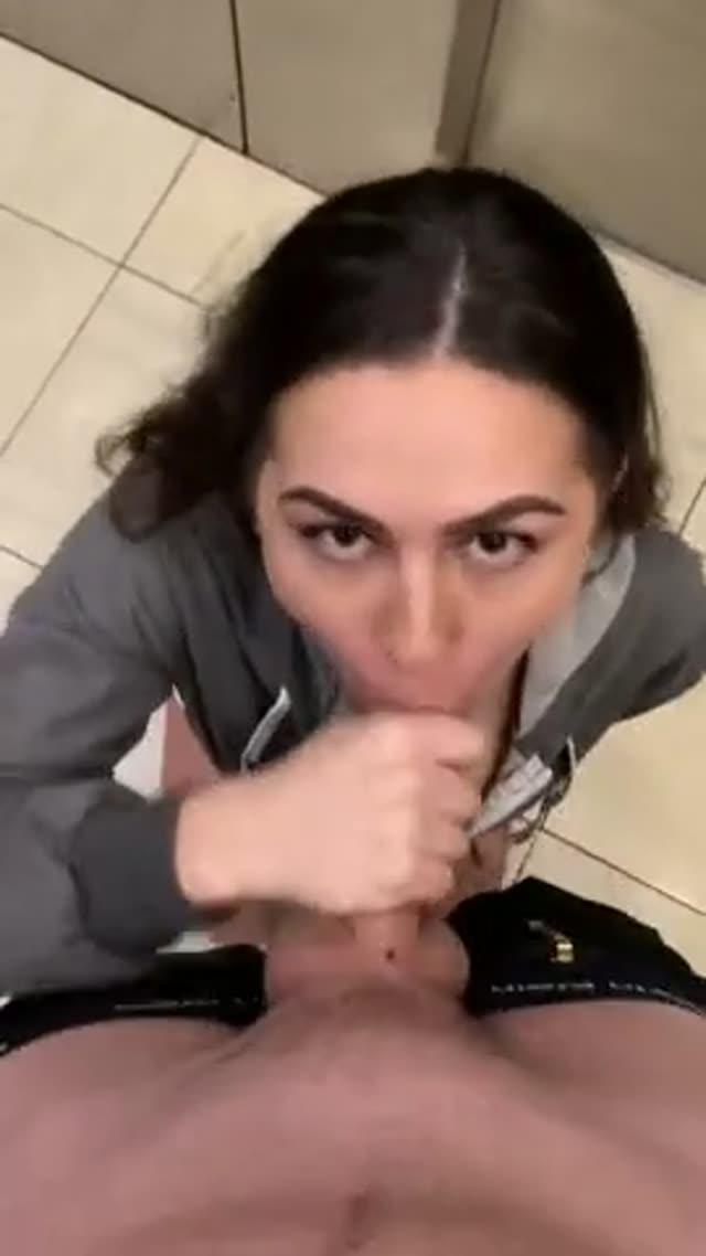 Elevator facial