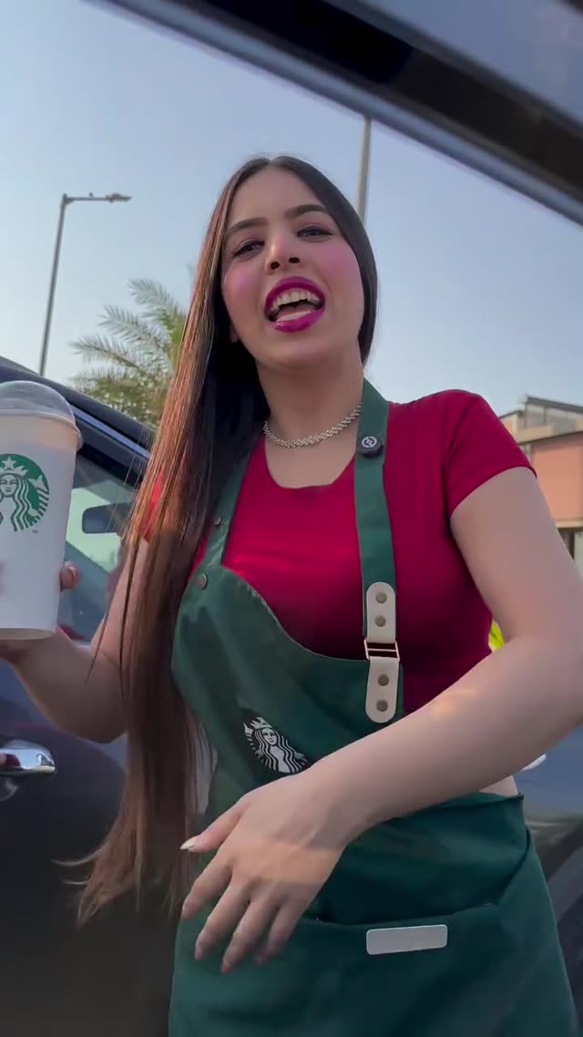 🐐یه آیس لاته لطفا 💦