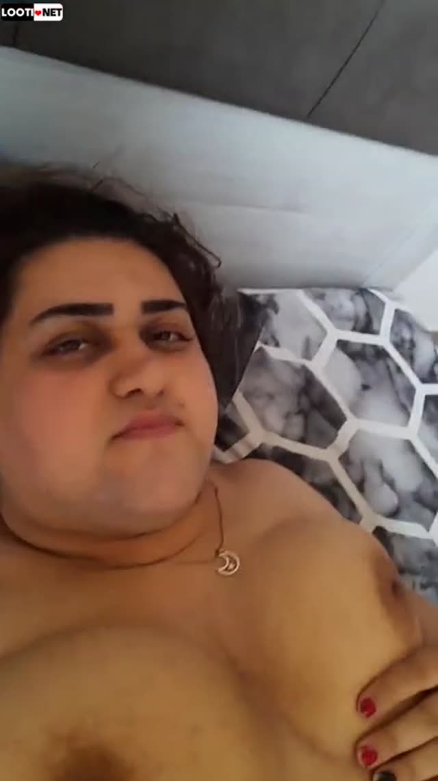 ساک زدن و کردن زن گوشتی