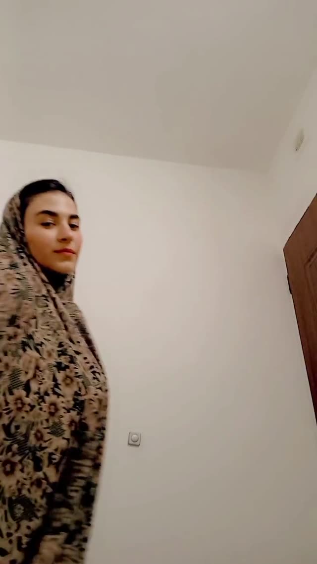 رقص و دلبری با چادر از دختر خوشگل ایرانی