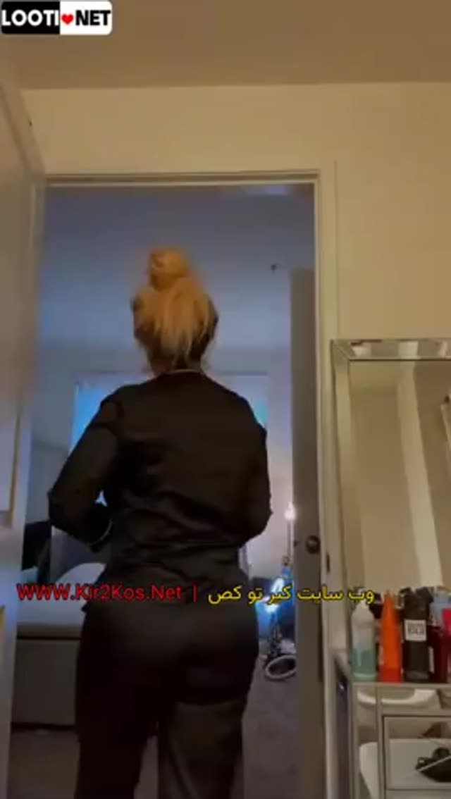 لایو نوک ممه های بزرگ مانی.mp4