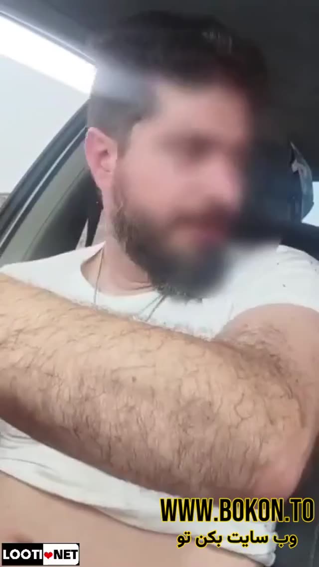 کص دادن داف پریود تو ماشین به پارتنرش میخواد از کون بکنه دردش میاد نمیزاره.mp4