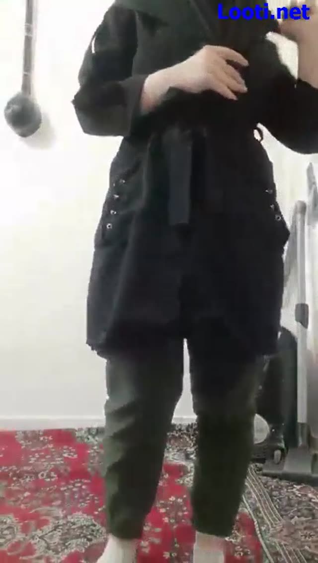 بدن نمایی با مانتو