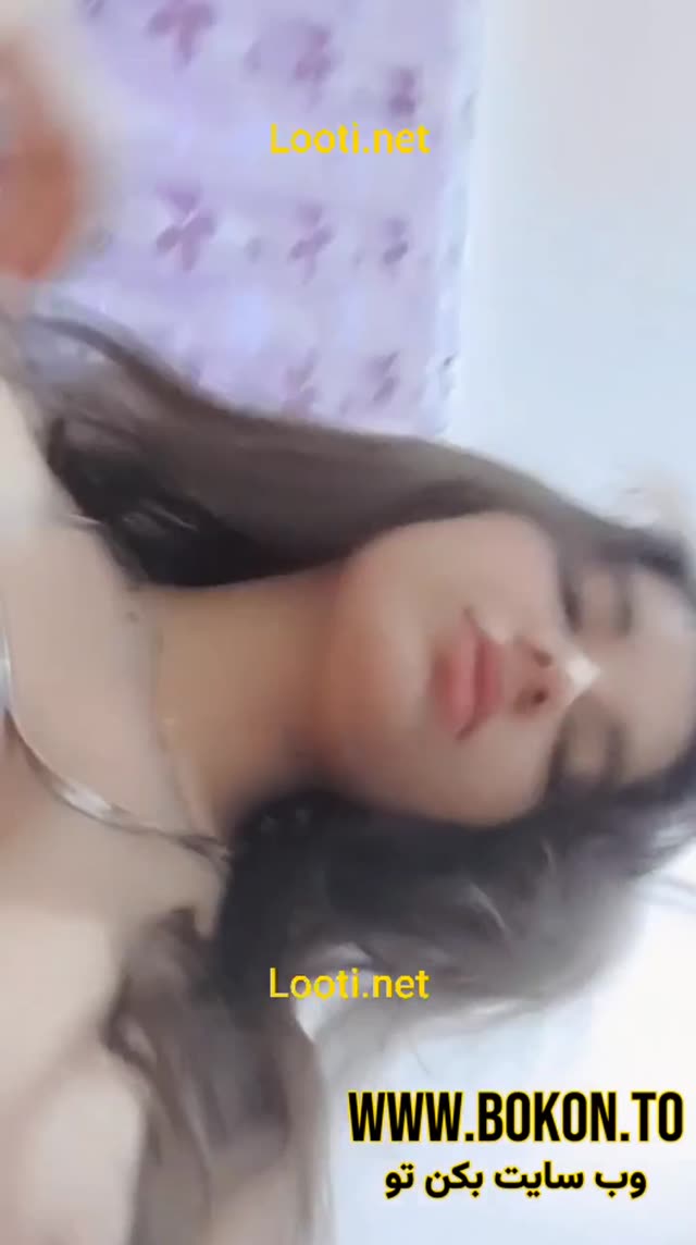 بدن نمایی با چهره از جنده خانوم حشری با صورت.mp4