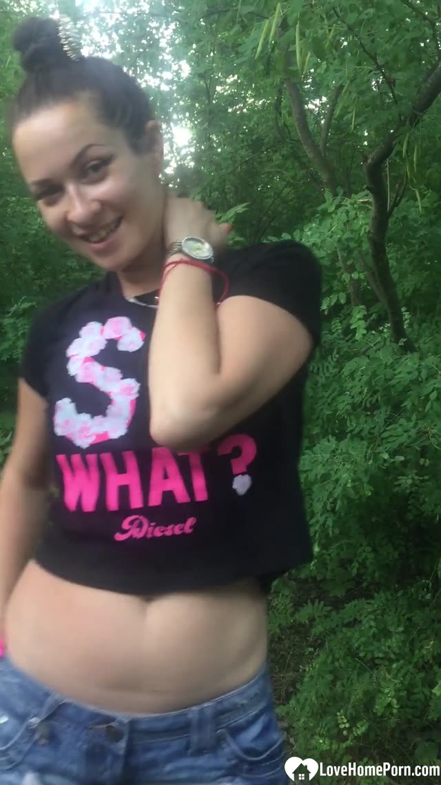 Naughty GF gets horny in nature