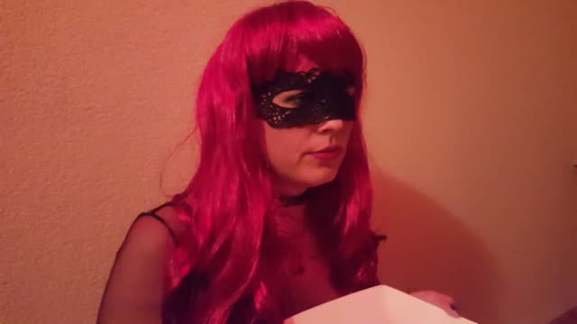 Cum slut milf makes sure no cum gets wasted