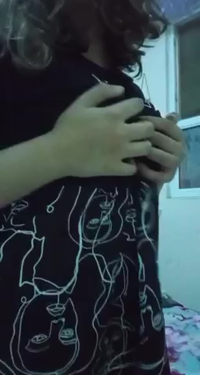لخت شدن و دلبری دختر حشری