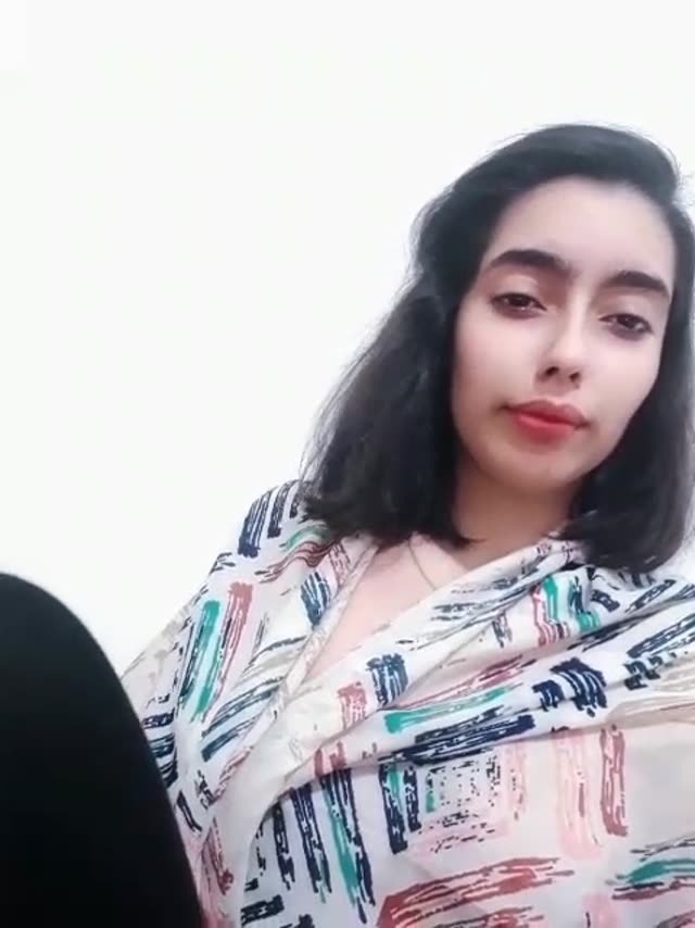 بدن نمایی مرجان دختر خوشگل وطنی پارت اول