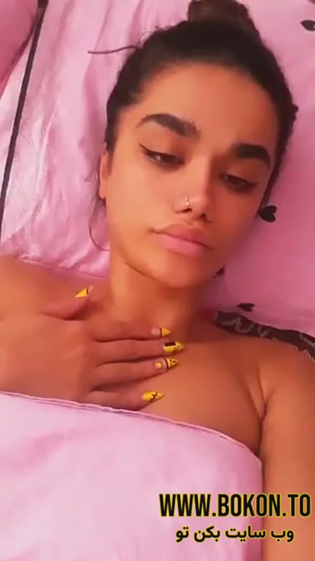 Persian Live Sex with Hot Girl Shabnam Part 2.mp4