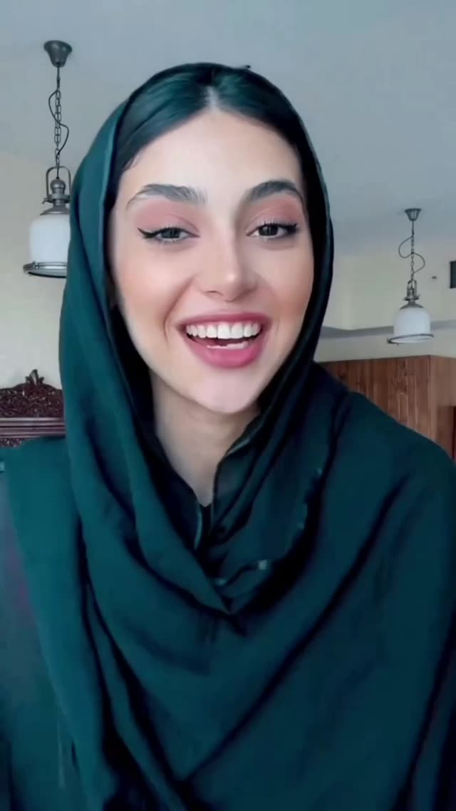 ممه های بزرگ دختر باحجاب ایرانی 🇮🇷 🇮🇷 🇮🇷